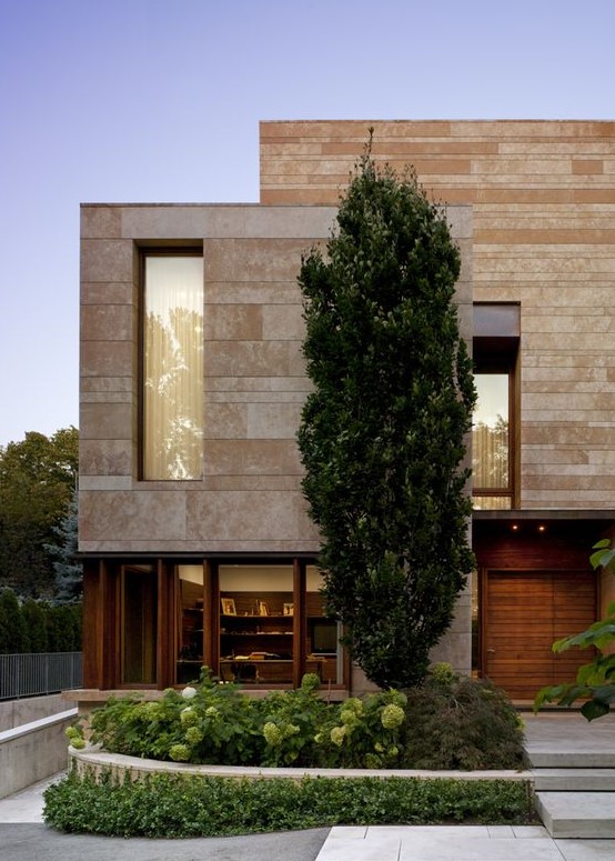 фасад травертин